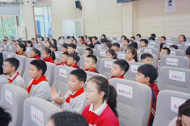 “争锋相辩”党团队融合创新冠军选拔赛落幕