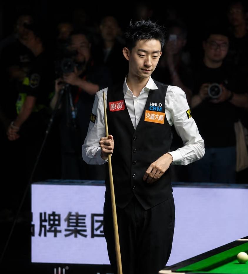 00后斯诺克新王!吴宜泽:能进攻就绝不防守!