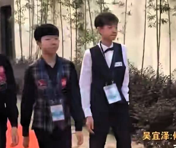 00后斯诺克新王!吴宜泽:能进攻就绝不防守!
